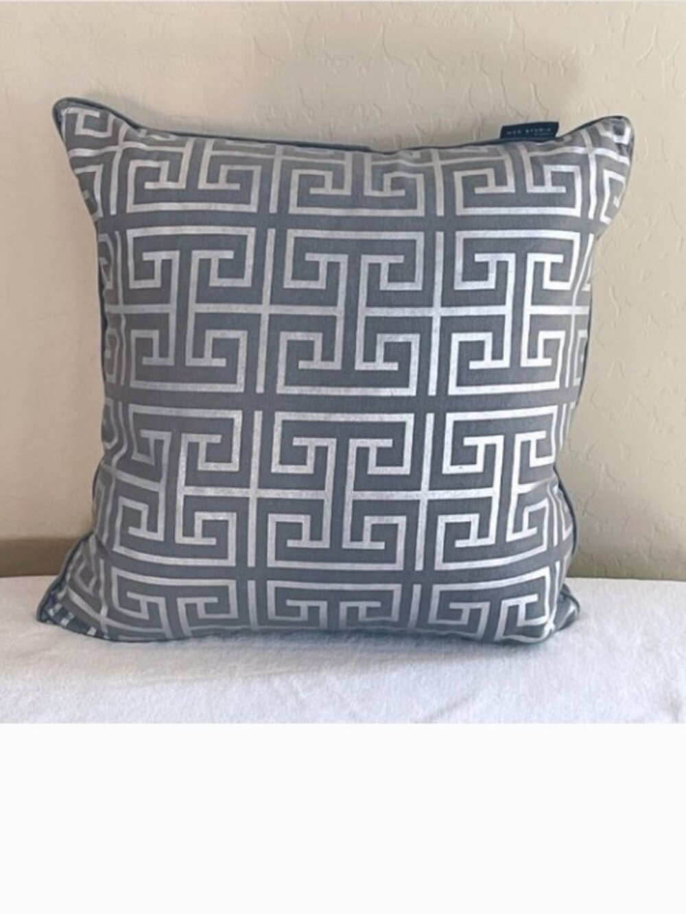 Max Studio Pillow Gray Silver Square Fluffy Throw Accent 19" Quality